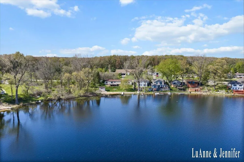 10260 Swem Street NE Oakfield Township, MI 49341