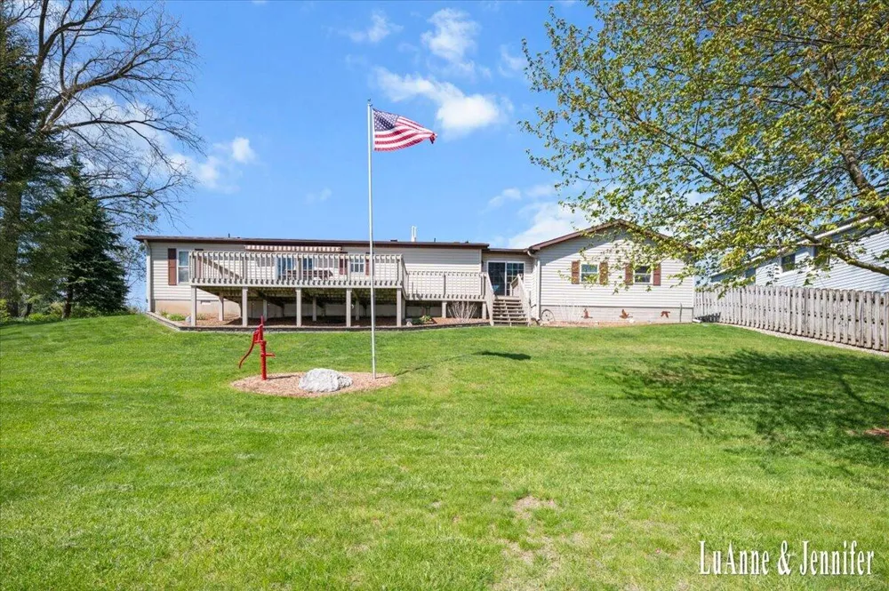 10260 Swem Street NE Oakfield Township, MI 49341
