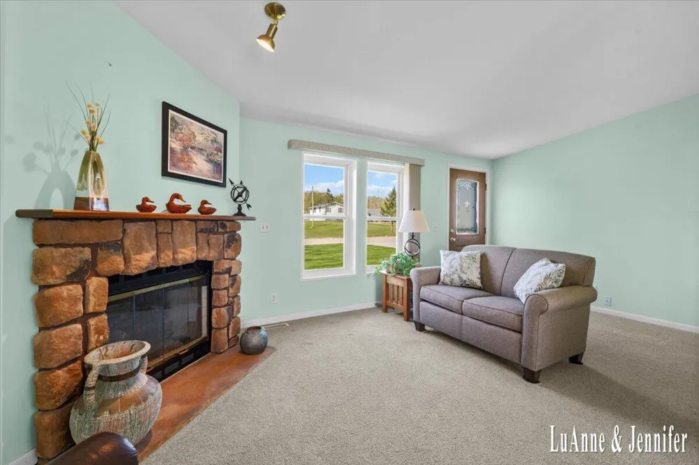 10260 Swem Street NE Oakfield Township, MI 49341