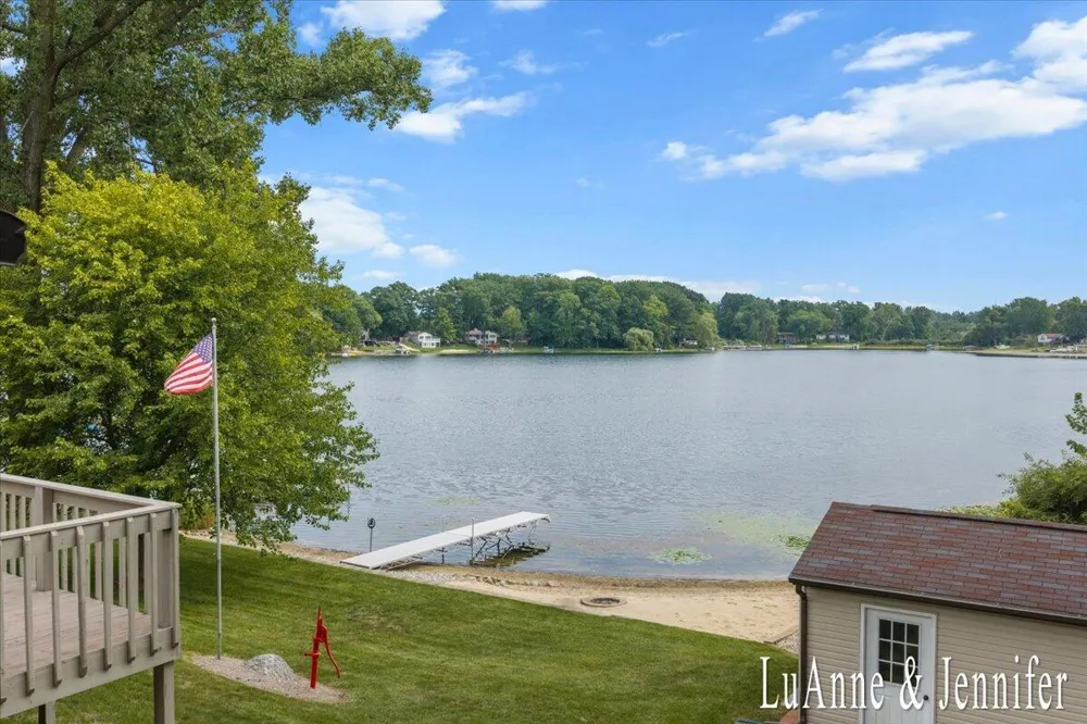 10260 Swem Street NE Oakfield Township, MI 49341