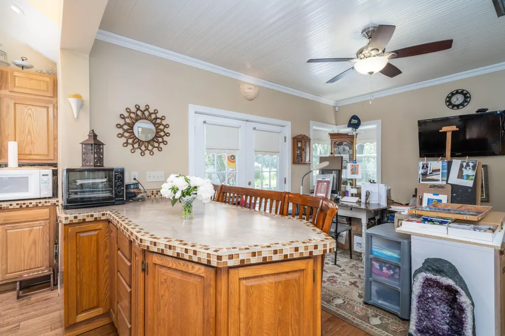 22736 370th Ave. SE (CR 41) SE Erskine, MN 56535