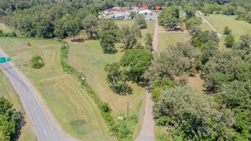 4000 N Market/Pinehill Shreveport, LA 71107