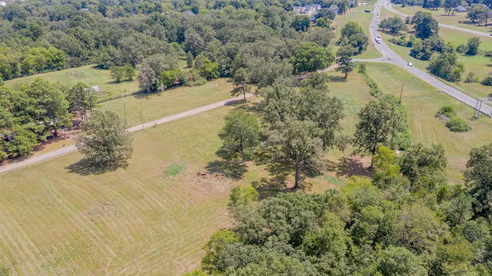 4000 N Market/Pinehill Shreveport, LA 71107
