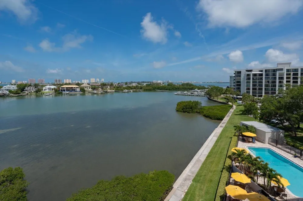 4 BELLEVIEW BOULEVARD #503 Belleair, FL 33756