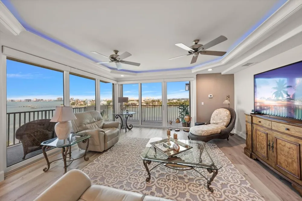 4 BELLEVIEW BOULEVARD #503 Belleair, FL 33756