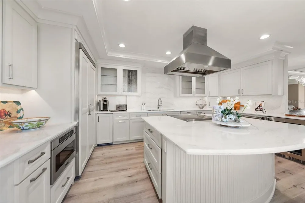 4 BELLEVIEW BOULEVARD #503 Belleair, FL 33756