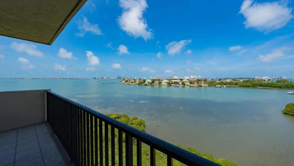 4 BELLEVIEW BOULEVARD #503 Belleair, FL 33756