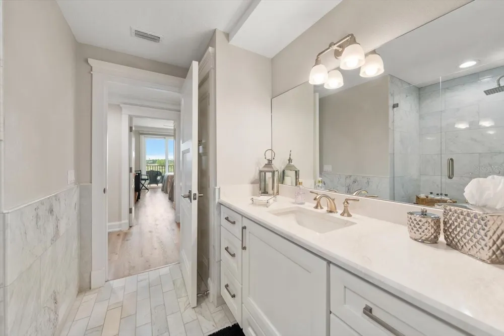 4 BELLEVIEW BOULEVARD #503 Belleair, FL 33756