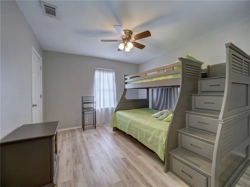 959 S 9th Street Aransas Pass, TX 78336
