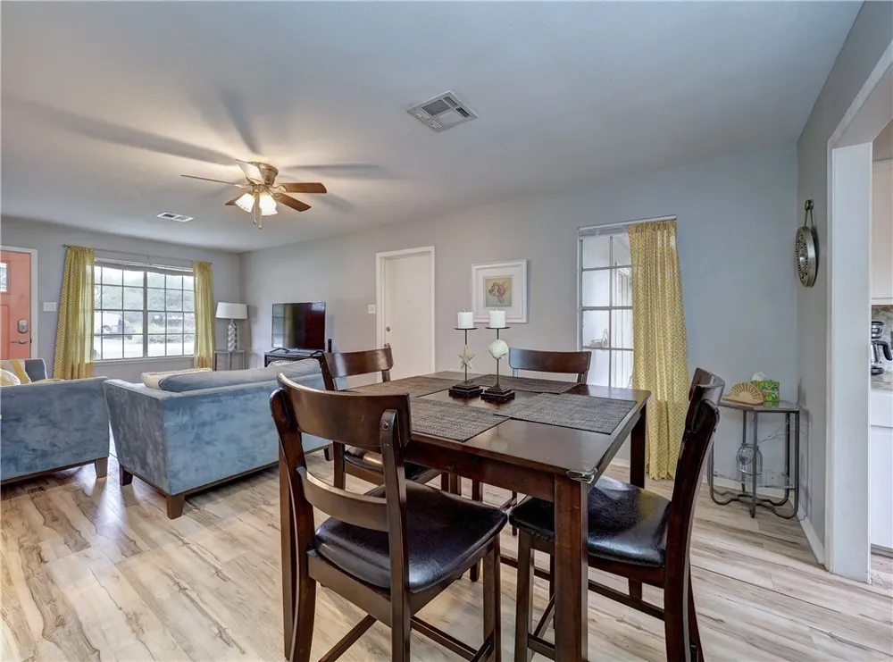 959 S 9th Street Aransas Pass, TX 78336