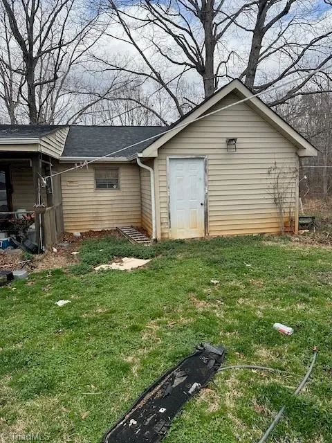 6566 NC Highway 8 Germanton, NC 27019