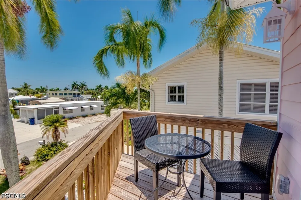 Third Street Matlacha, FL 33993