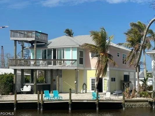 Third Street Matlacha, FL 33993