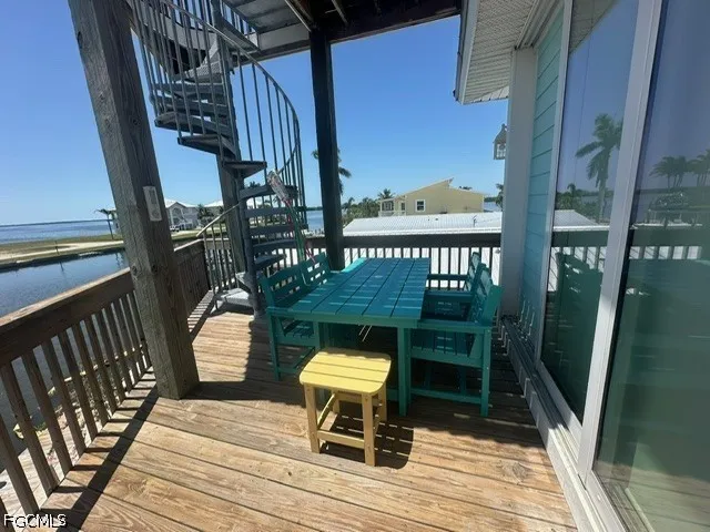 Third Street Matlacha, FL 33993