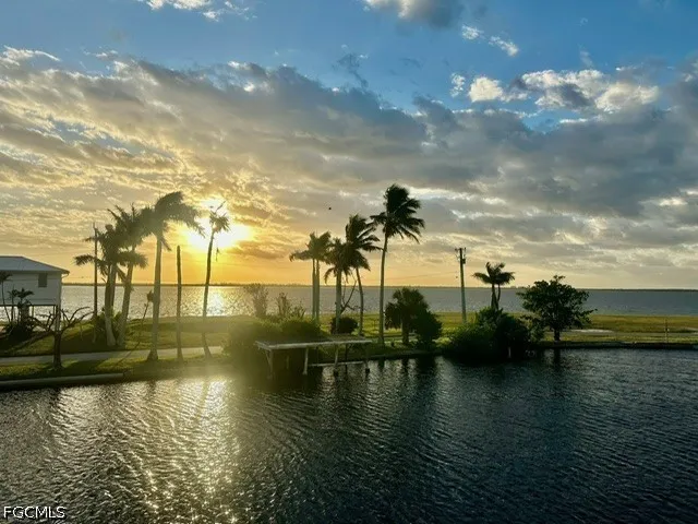 Third Street Matlacha, FL 33993