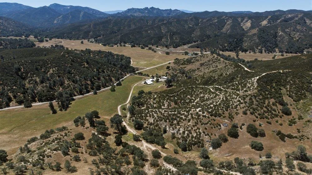 31341 Airline Highway Paicines, CA 95043