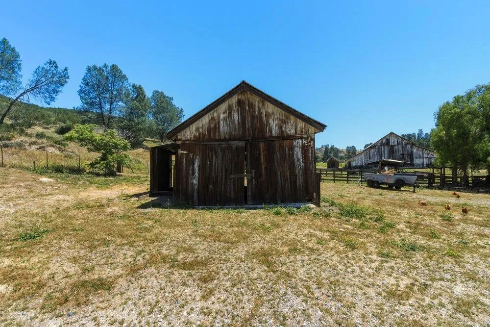 31341 Airline Highway Paicines, CA 95043