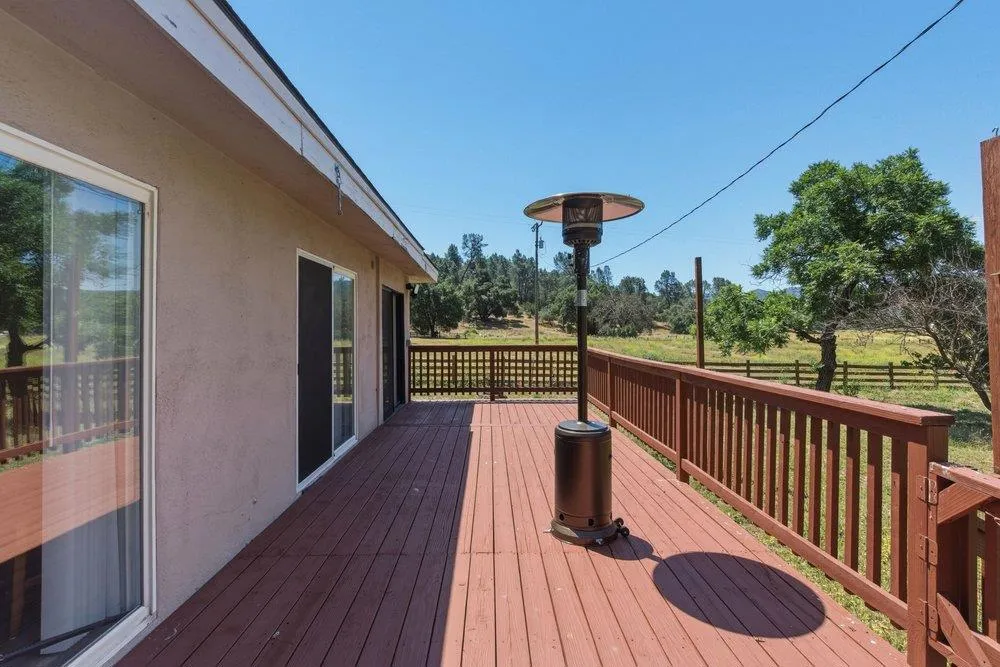 31341 Airline Highway Paicines, CA 95043