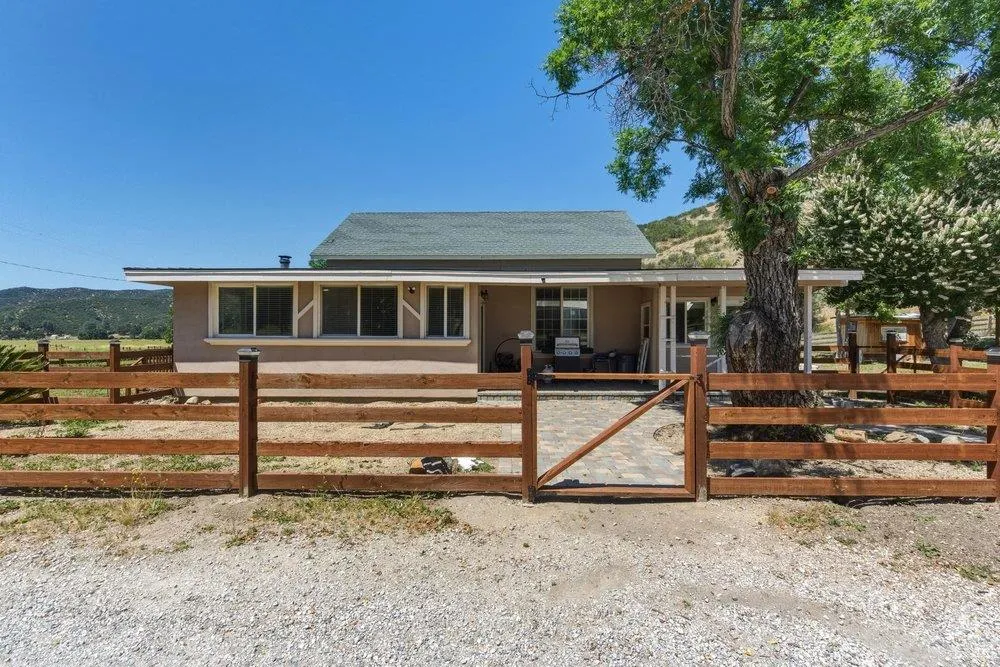 31341 Airline Highway Paicines, CA 95043