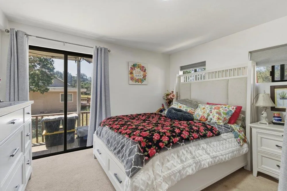 31341 Airline Highway Paicines, CA 95043