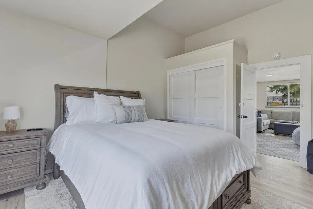 31341 Airline Highway Paicines, CA 95043