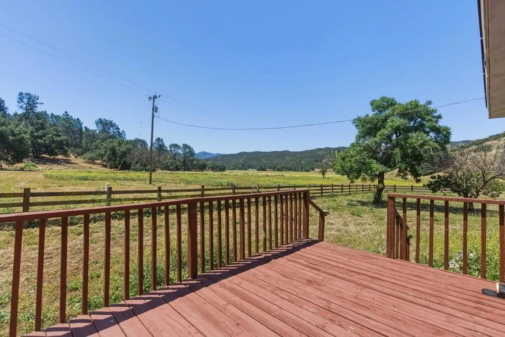 31341 Airline Highway Paicines, CA 95043