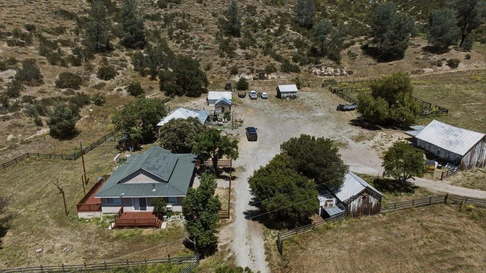 31341 Airline Highway Paicines, CA 95043