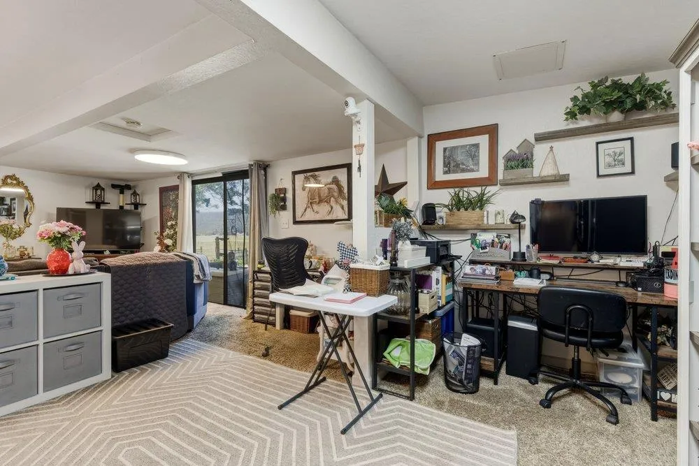 31341 Airline Highway Paicines, CA 95043