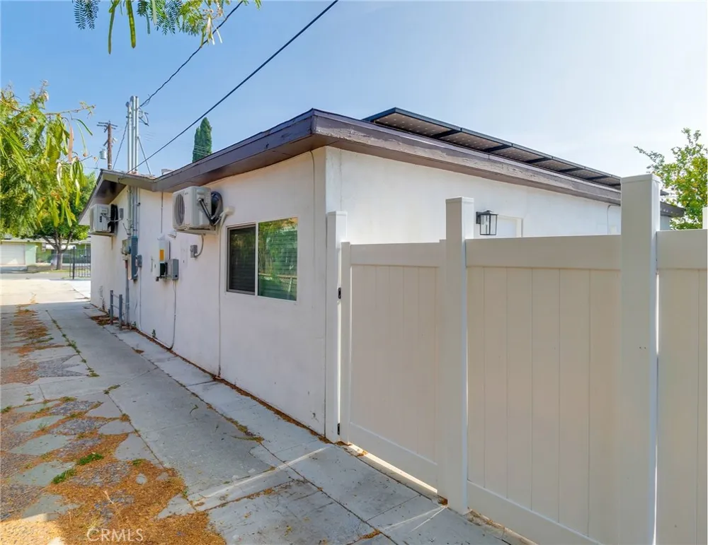 8247 9th Rancho Cucamonga, CA 91730