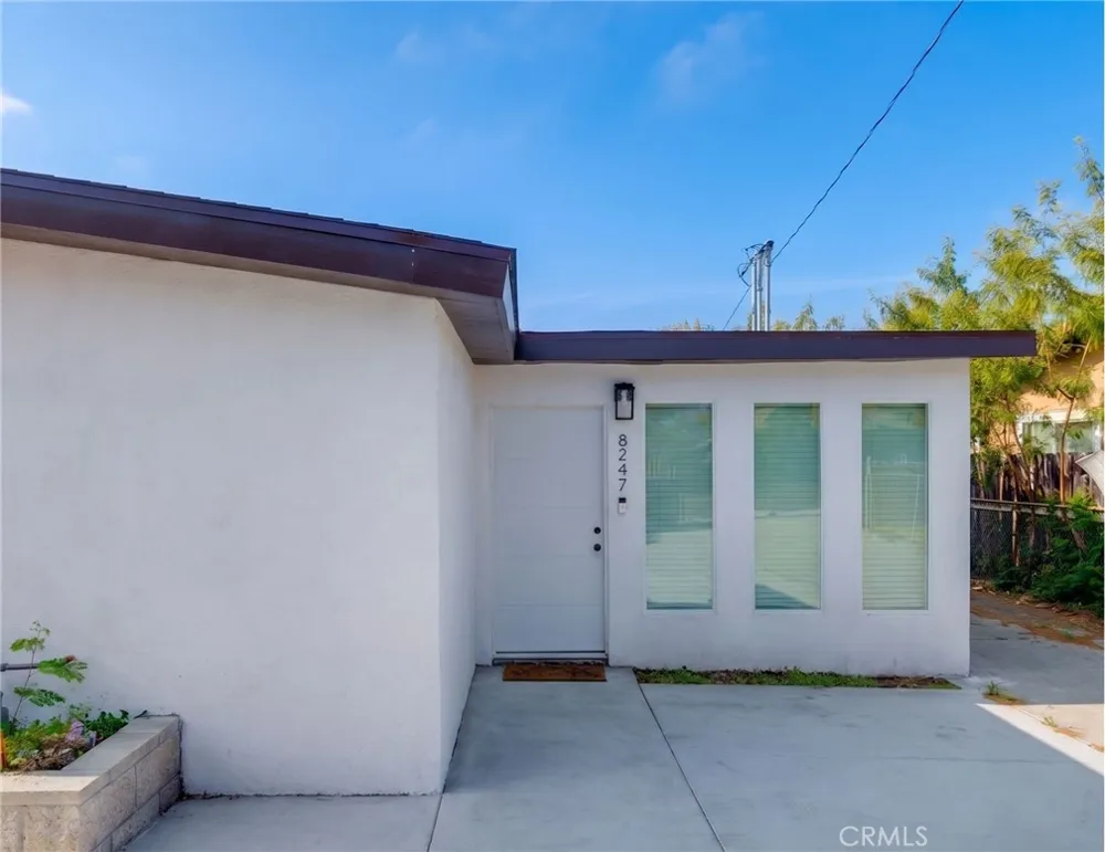 8247 9th Rancho Cucamonga, CA 91730