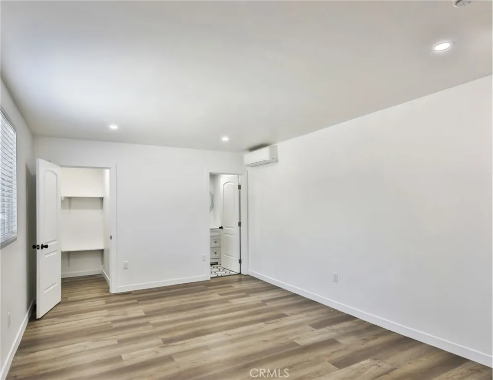 8247 9th Rancho Cucamonga, CA 91730