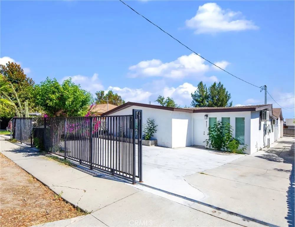 8247 9th Rancho Cucamonga, CA 91730