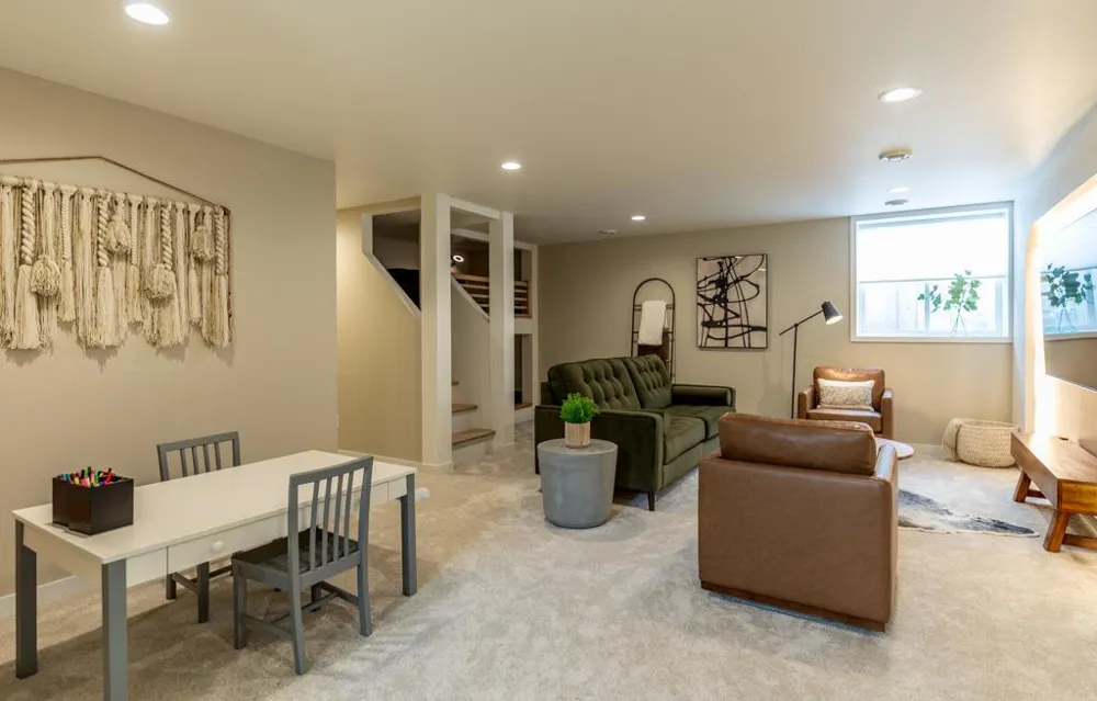 6841 Sunrise Pt Horace, ND 58047