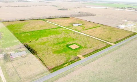 143 Private Rd 14025