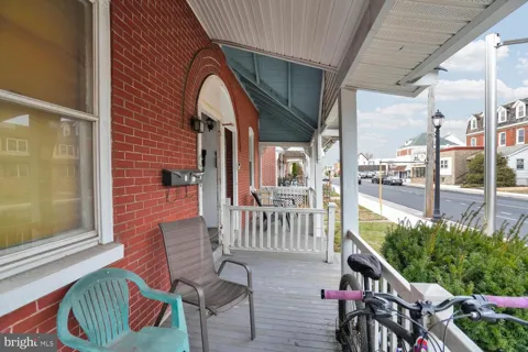 174 E MAIN STREET