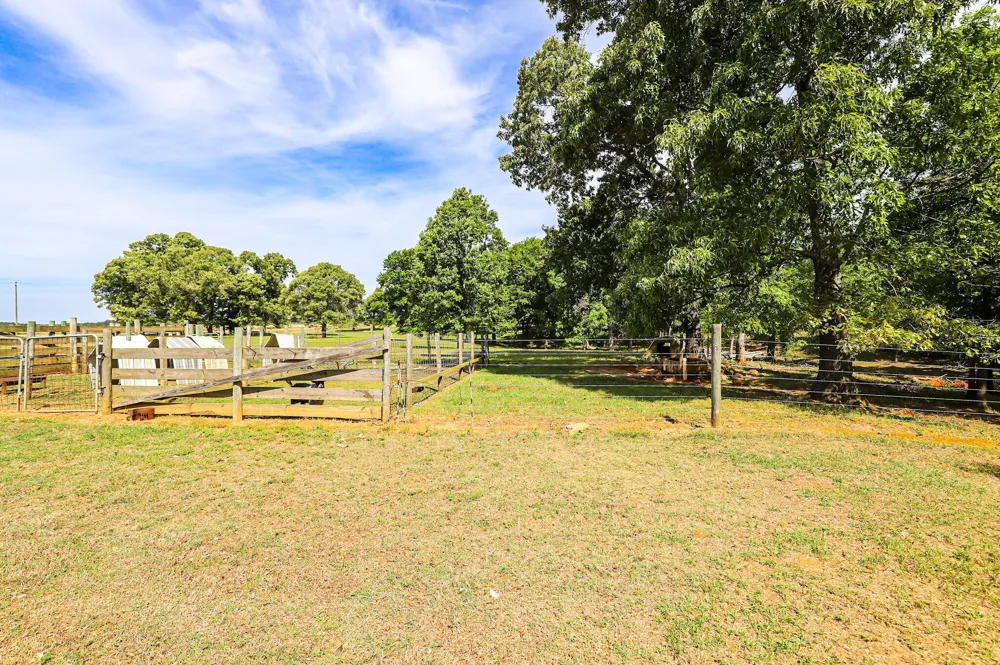 9466 Clarks Mill Road Avera, GA 30803