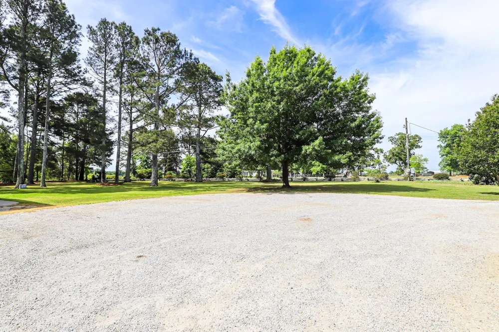 9466 Clarks Mill Road Avera, GA 30803