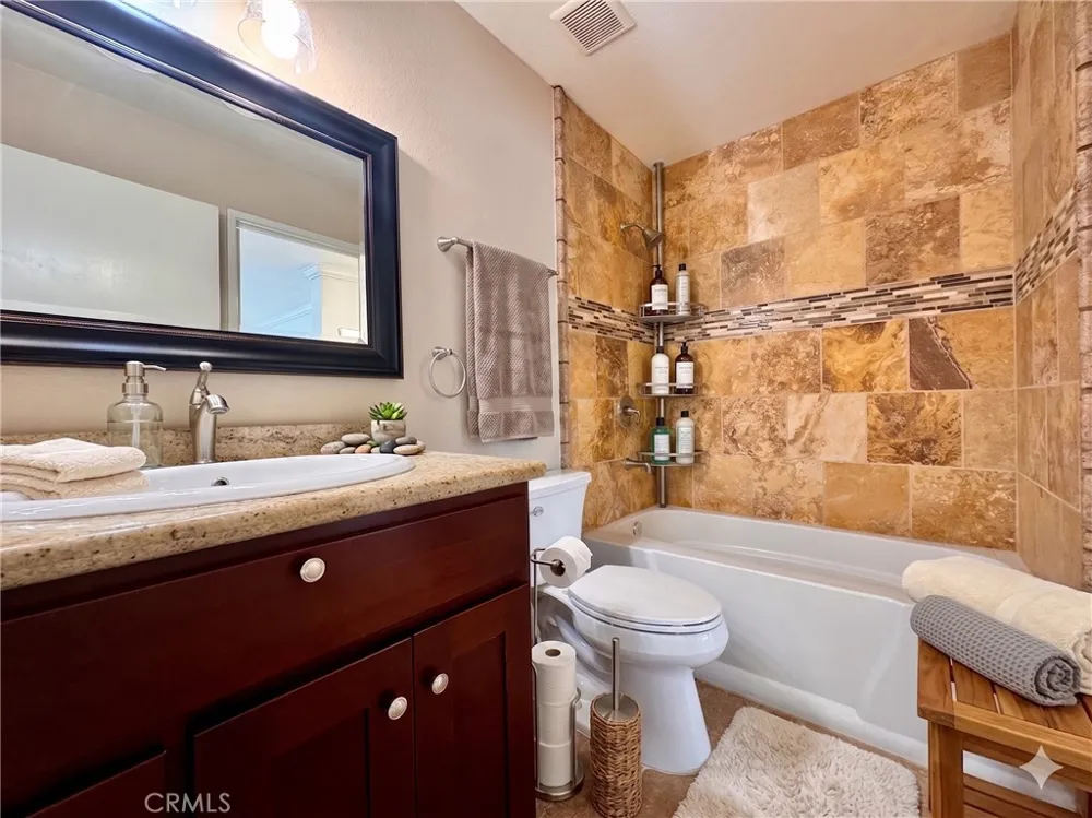 49 Clover Aliso Viejo, CA 92656
