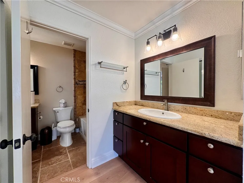 49 Clover Aliso Viejo, CA 92656