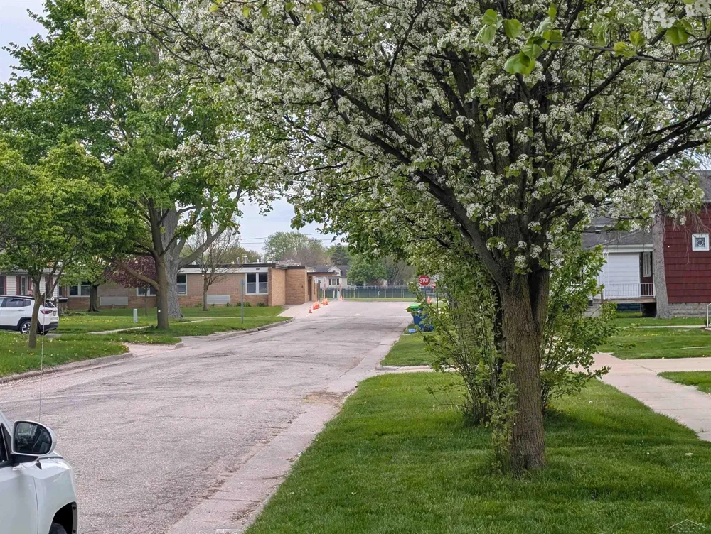 800 S Warner Street Bay City City, MI 48706