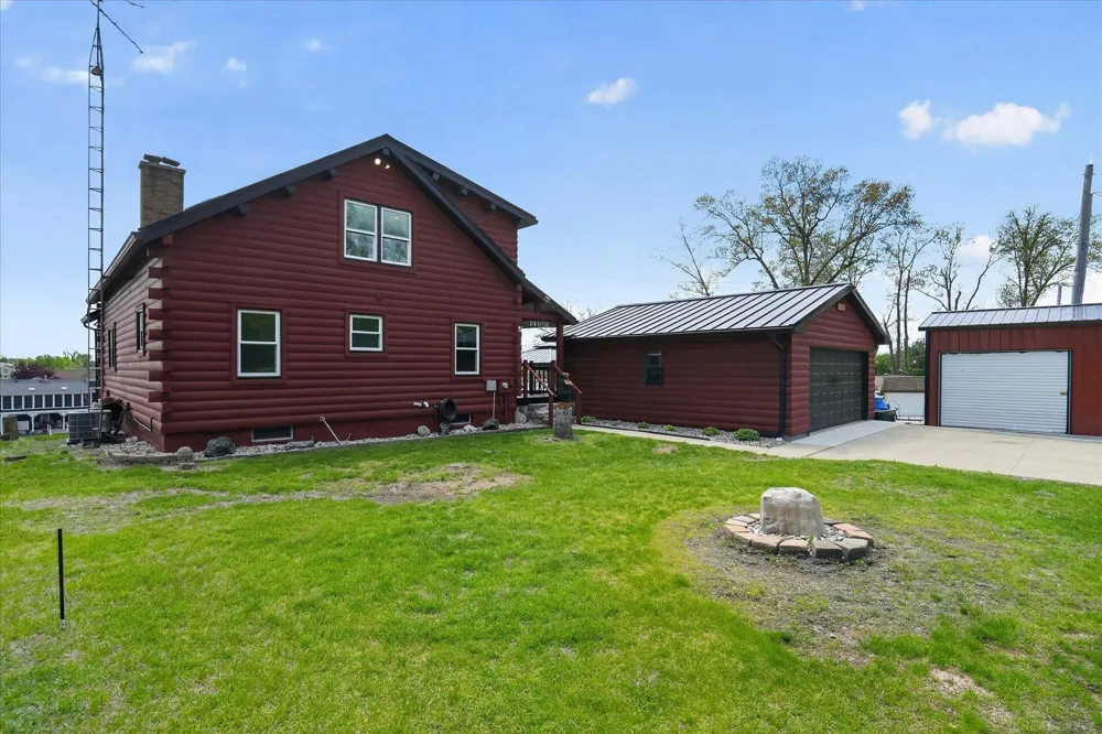 14601 Brookhurst Drive Somerset Township, MI 49233