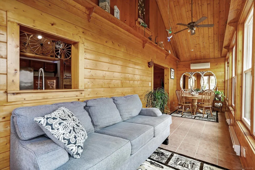 14601 Brookhurst Drive Somerset Township, MI 49233