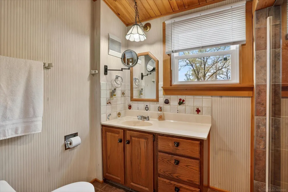 14601 Brookhurst Drive Somerset Township, MI 49233