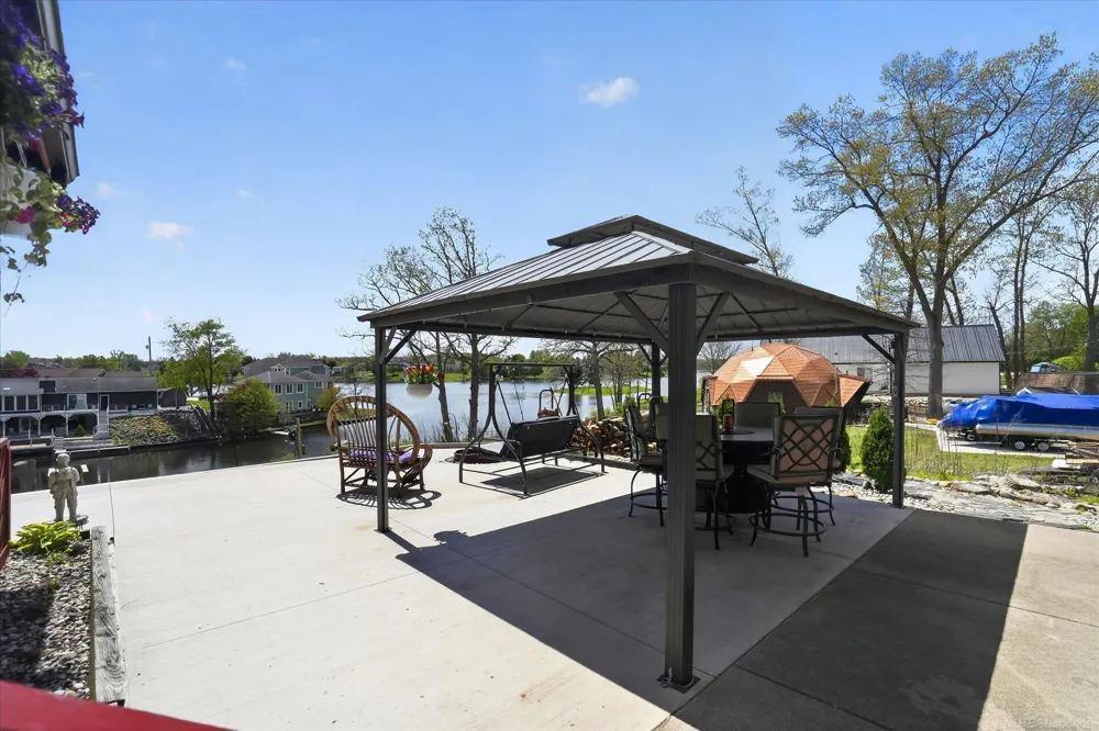 14601 Brookhurst Drive Somerset Township, MI 49233
