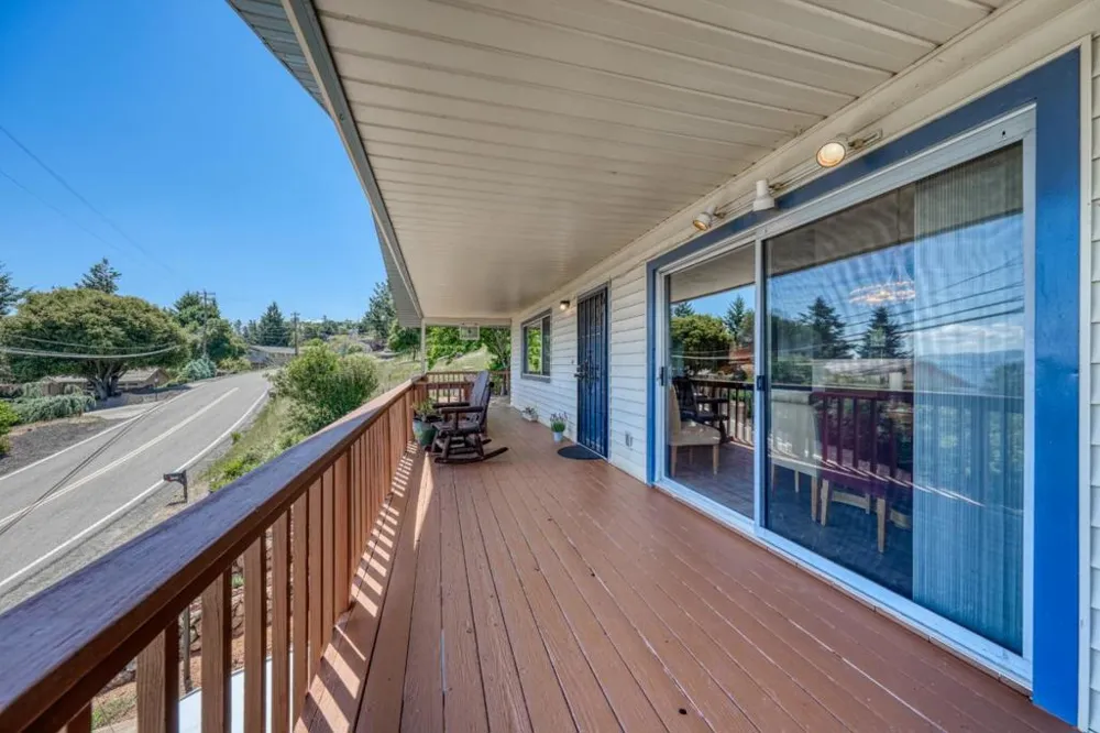 3401 Riviera West Drive Kelseyville, CA 95451