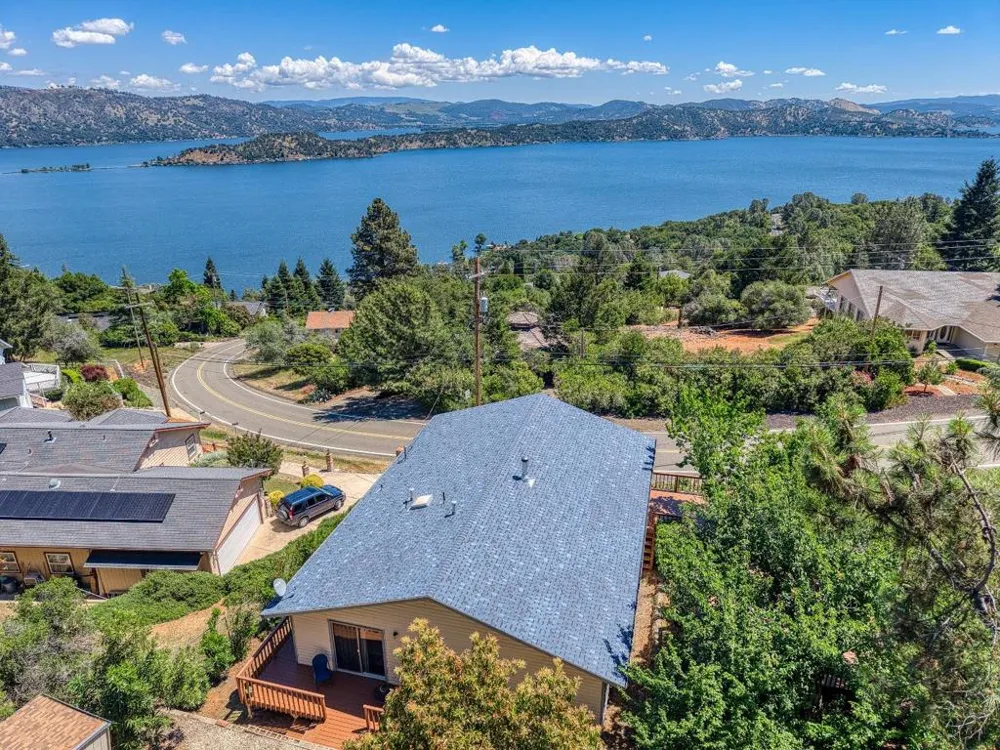 3401 Riviera West Drive Kelseyville, CA 95451