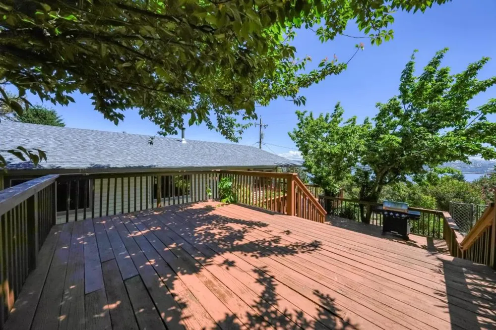 3401 Riviera West Drive Kelseyville, CA 95451
