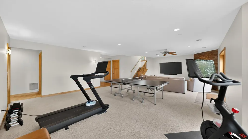 955 Cedar Point Lane SE Oronoco, MN 55960