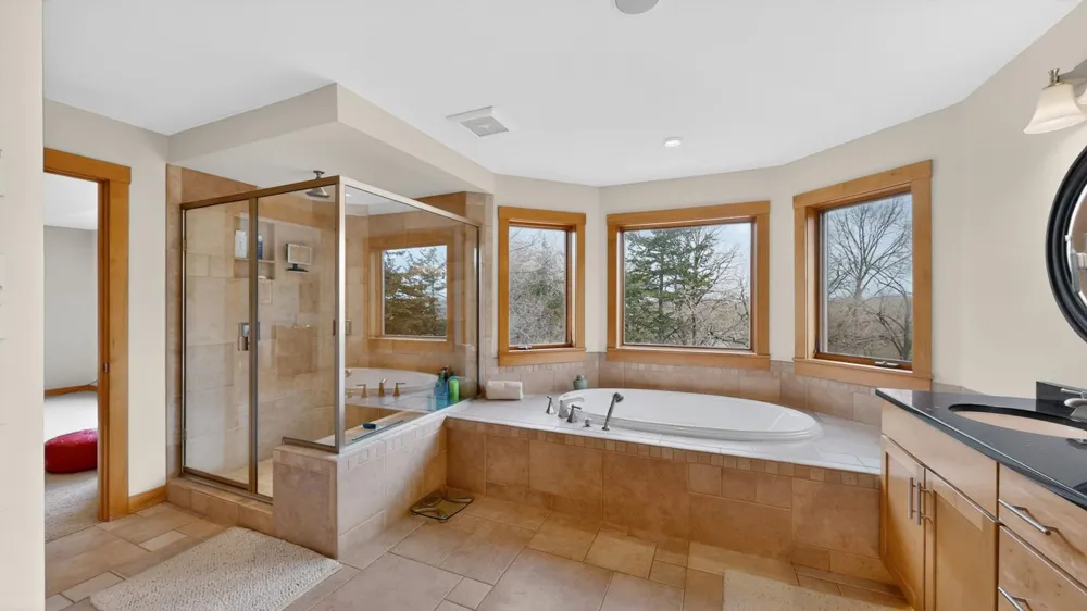 955 Cedar Point Lane SE Oronoco, MN 55960