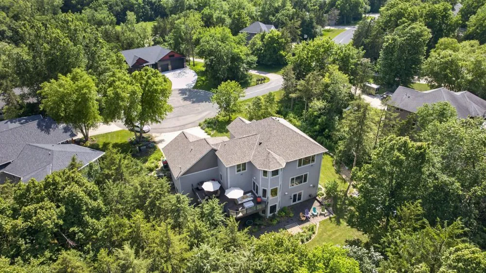 955 Cedar Point Lane SE Oronoco, MN 55960